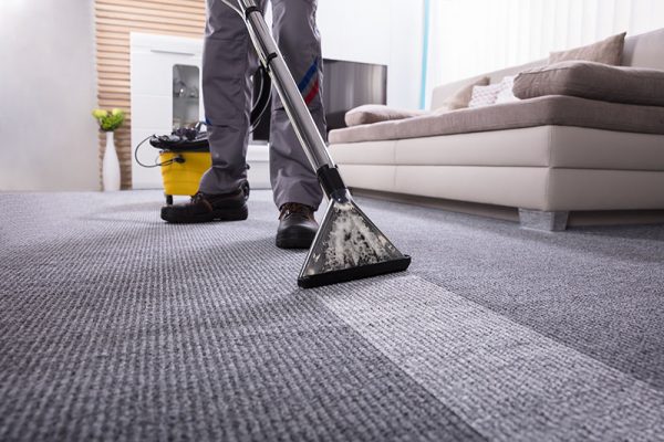 5 טריקים מהירים שיחזירו לחיים את השטיחים